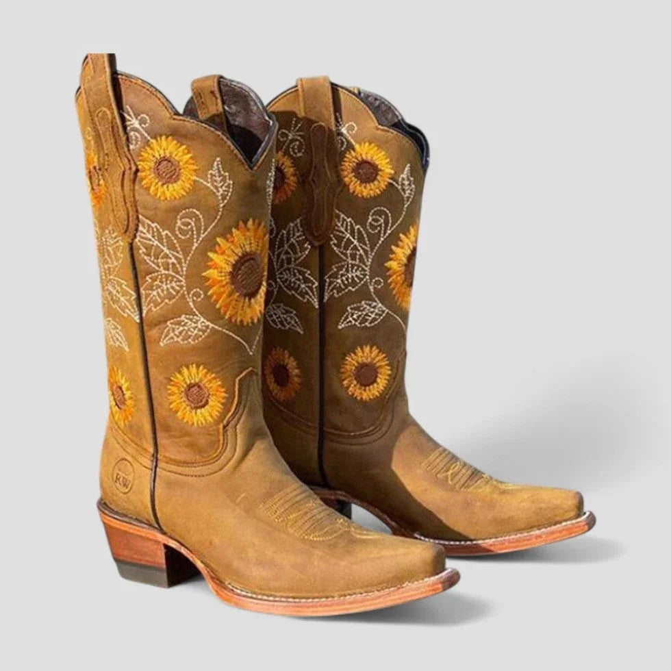 Wilhelma - Women's Boots with Floral Print - photo 3