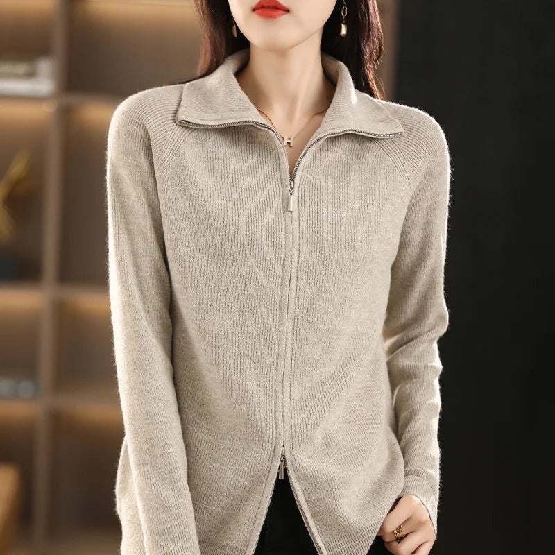 Winona - Women's Cardigan with Dual Zip Closure - photo 4