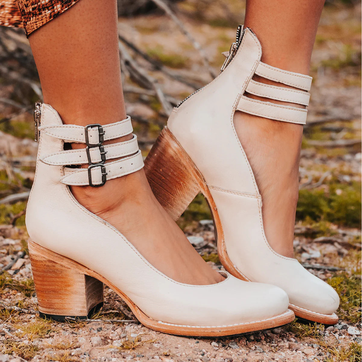 Women's Wide Fit Comfort Shoes for Swollen Feet - photo 4