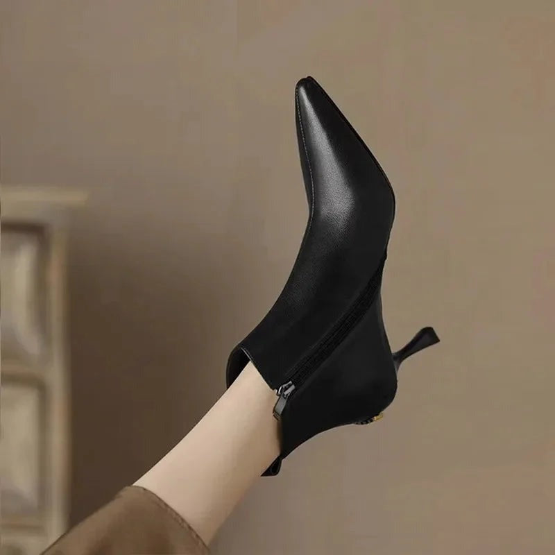 Kveta - Women's Leather Ankle Boots with Kitten Heel