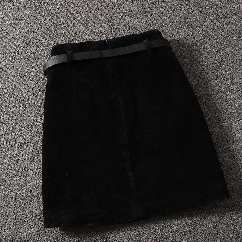 Women's Cecilia - Mini Skirt in Ribbed Velvet Pocket – view 4