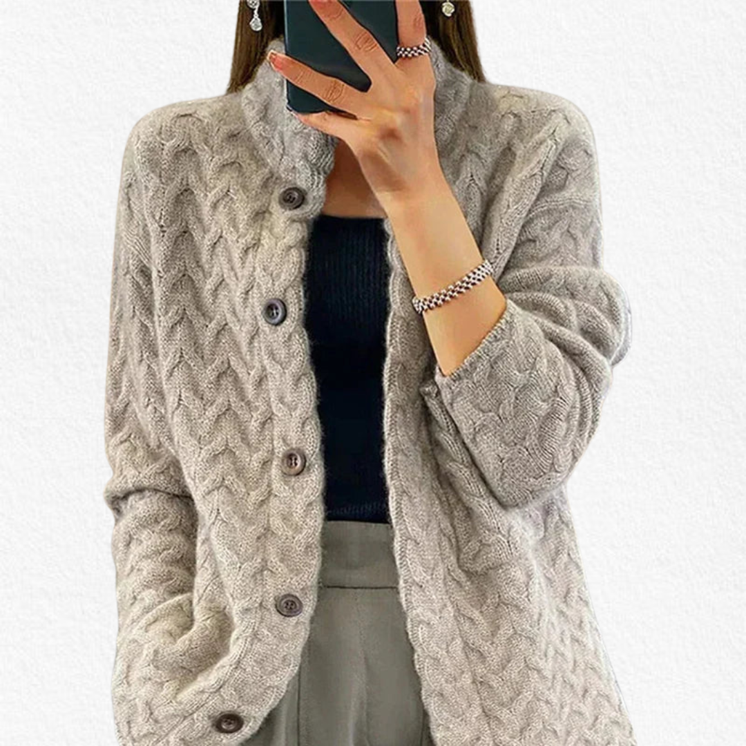 Women's Chunky Cable Cardigan for Cold Days - photo 2