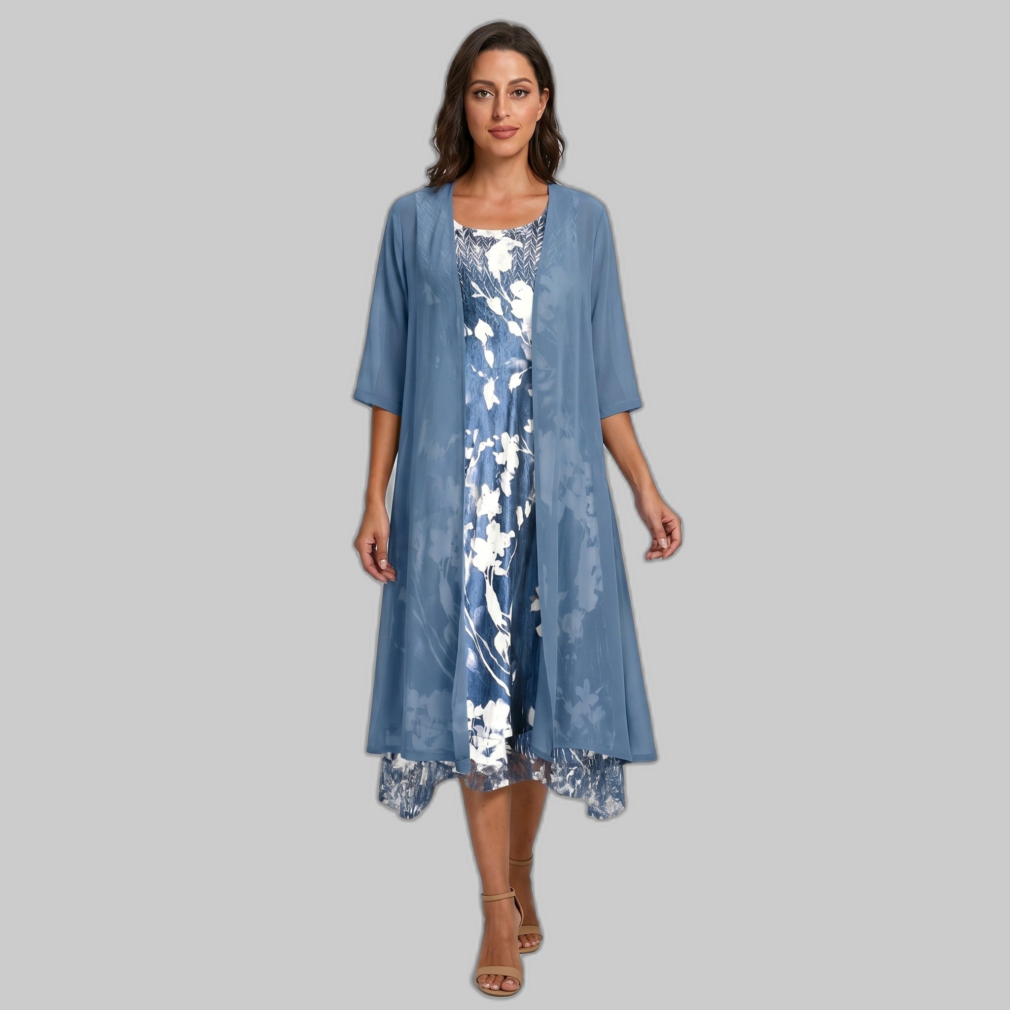 Set da donna con abito midi a strati e cardigan trasparente