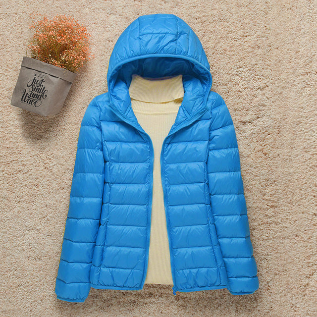 Women's Light Puffer Jacket for Everyday Wear - photo 4