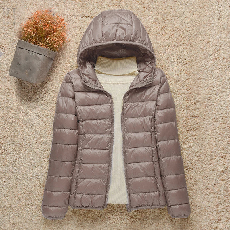 Women's Light Puffer Jacket for Everyday Wear - photo 7