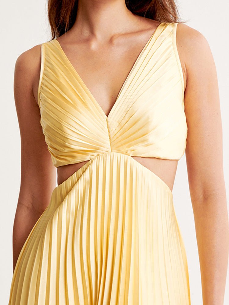 Women's Pleated Maxi Dress with Cut Out Detail - photo 5