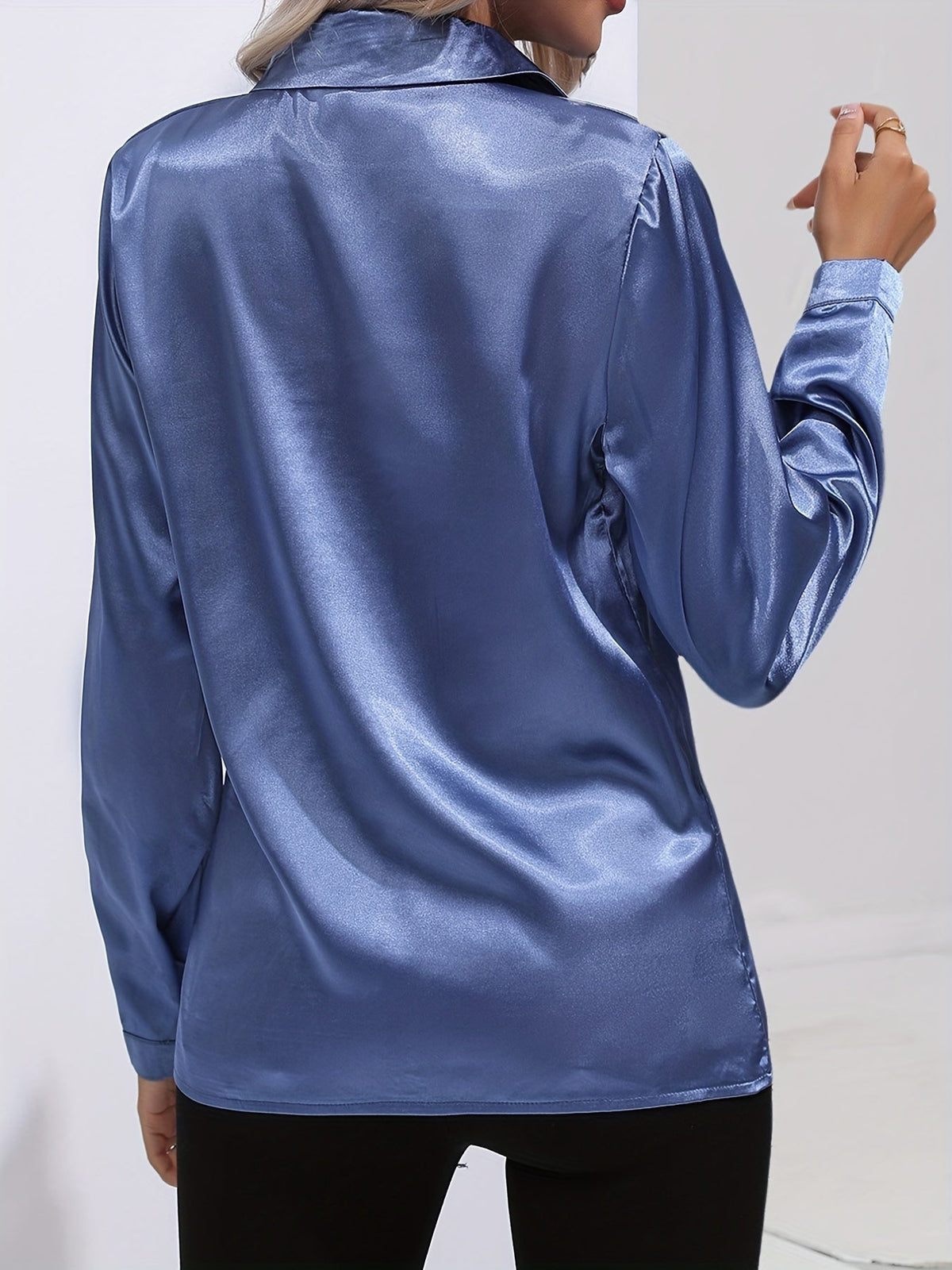 Women's Zariah - Elegant Satin Blouse in Chic Style