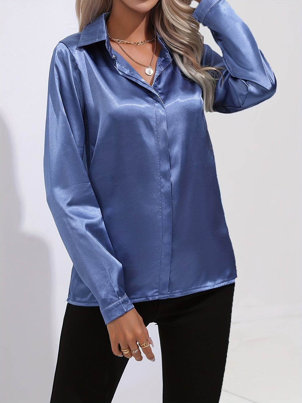 Women's Zariah - Elegant Satin Blouse in Chic Style