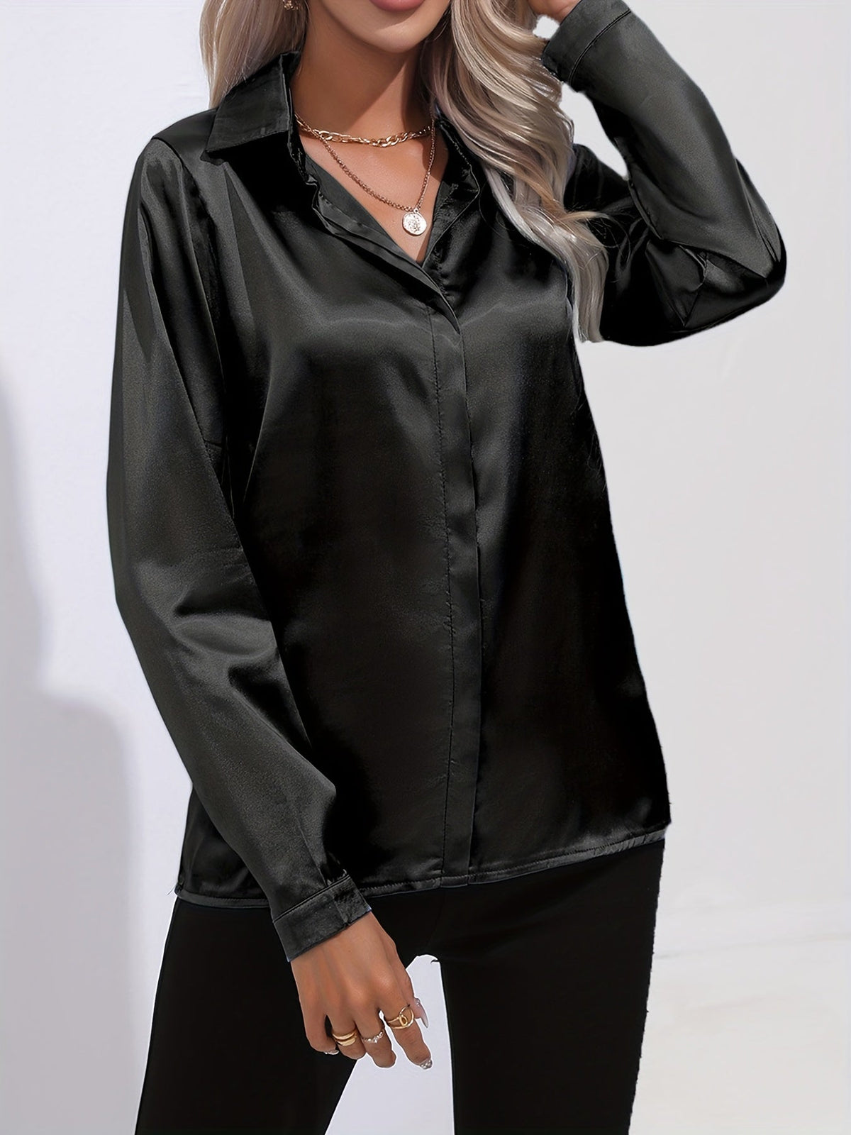 Women's Zariah - Elegant Satin Blouse in Chic Style