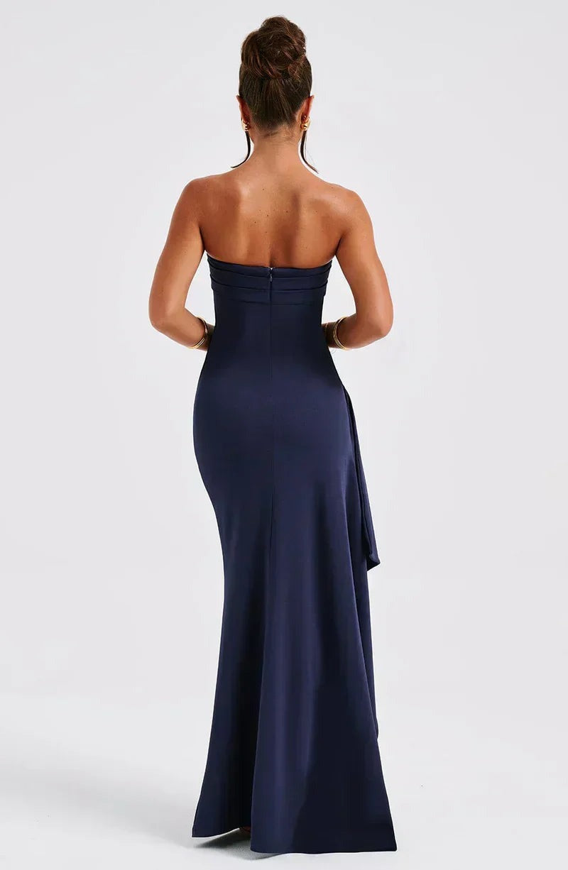 Women's Twisted Maxi Dress with Off-Shoulder Design - photo 3
